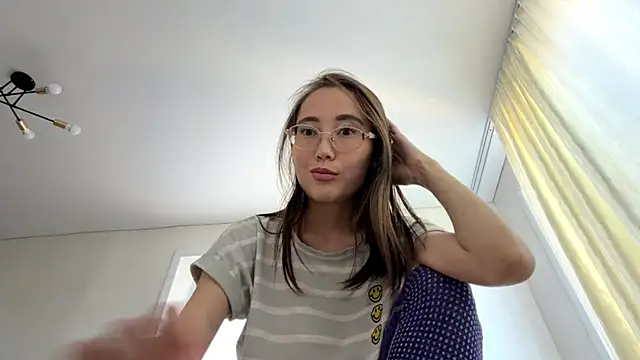 Snapshot of VickieTrudo chatting on 07.06.26 VickieTrudo online show from 07.06.26
