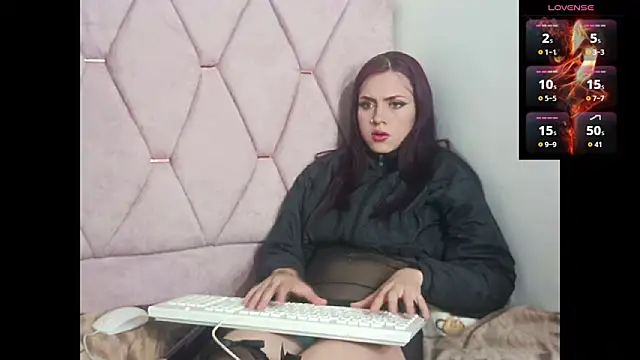 ashleysmithss online show from 06.20.26