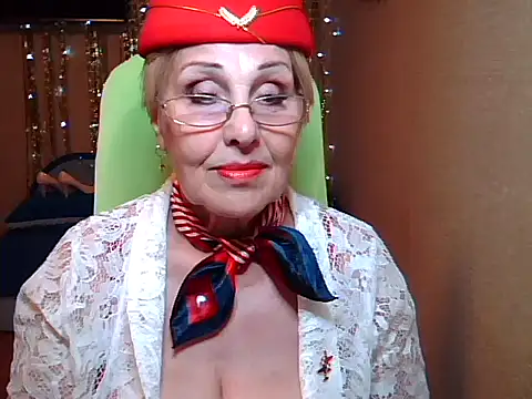 Snapshot of Wena-Sweety chatting on 05.31.26 Wena-Sweety online show from 05.31.26