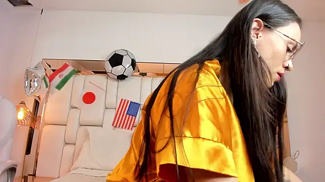 Snapshot of ValeryMontenegro chatting on 06.26.26 ValeryMontenegro online show from 06.26.26
