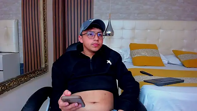 Snapshot of MarceeloMoretti chatting on 05.30.26 MarceeloMoretti online show from 05.30.26