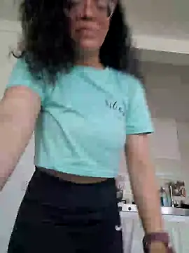 LUCI LOVE online show from 12.03.24