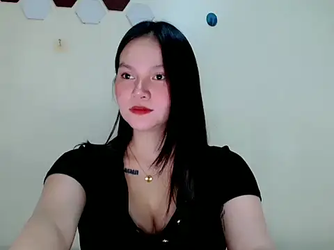 Snapshot of slutty_anna29 chatting on 05.28.26 slutty anna29 online show from 05.28.26