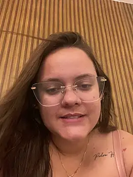 Snapshot of Laryssinha_69 chatting on 07.01.26 Laryssinha 69 online show from 07.01.26