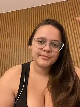 Snapshot of Laryssinha_69 chatting on 07.03.26 Laryssinha 69 online show from 07.03.26