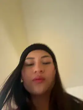 Snapshot of Aylin-fire chatting on 06.01.26 Aylin-fire online show from 06.01.26