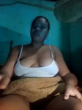 Snapshot of mygatinha69 chatting on 06.19.26 mygatinha69 online show from 06.19.26