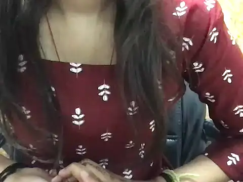 Snapshot of Avneet_ chatting on 06.05.26 Avneet online show from 06.05.26