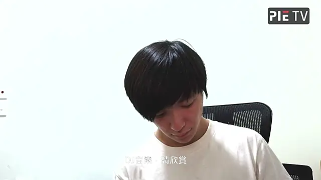 pie-001 online show from 06.03.26