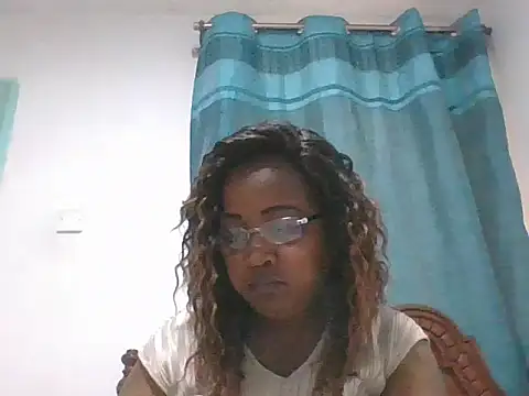 peacechloe online show from 06.25.26