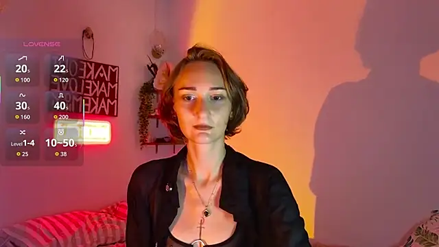Snapshot of lexxislexxx chatting on 07.17.26 lexxislexxx online show from 07.17.26