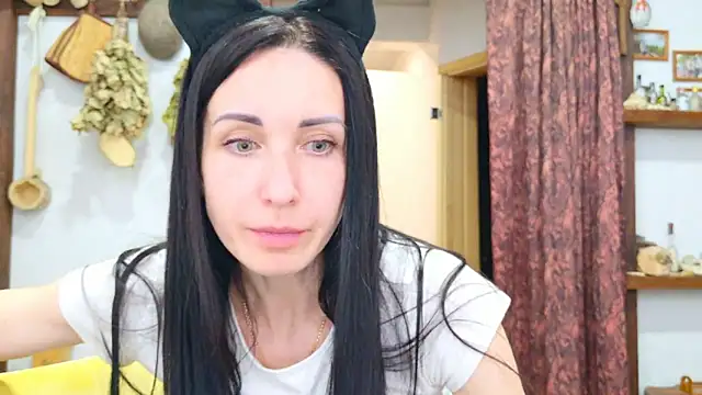 Snapshot of BouncySweety chatting on 04.29.26 BouncySweety online show from 04.29.26