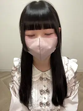 Snapshot of Reina_0129 chatting on 07.17.26 Reina 0129 online show from 07.17.26