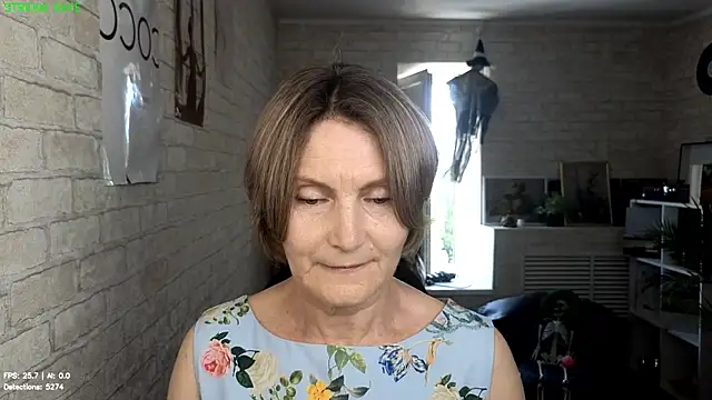 Snapshot of Mabel_Magic chatting on 06.20.26 Mabel Magic online show from 06.20.26
