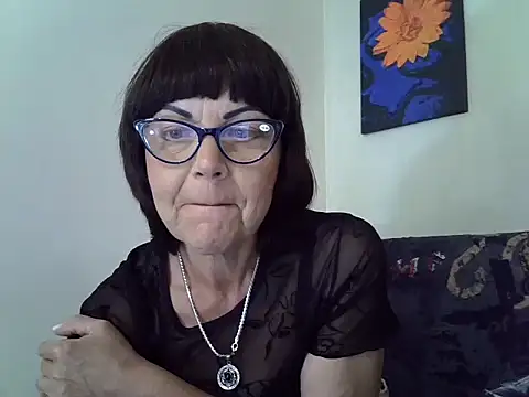 Snapshot of Marys3773 chatting on 06.12.26 Marys3773 online show from 06.12.26