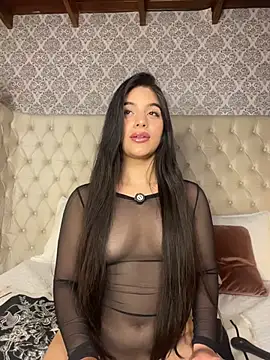 Snapshot of Amel_Rosse chatting on 06.29.26 Amel Rosse online show from 06.29.26