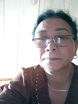 Snapshot of Orio-baby chatting on 06.01.26 Orio-baby online show from 06.01.26