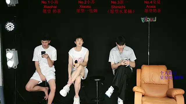 Snapshot of Gay-Sexshowboy69 chatting on 06.18.26 Gay-Sexshowboy69 online show from 06.18.26