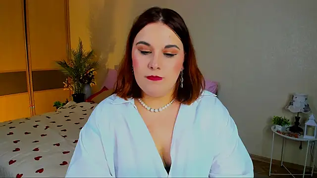 Snapshot of OliviaTwens chatting on 07.09.26 OliviaTwens online show from 07.09.26