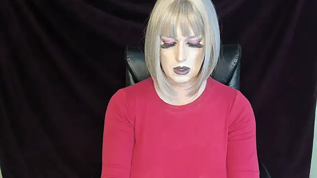 Snapshot of Danielle_tv33 chatting on 01.24.25 Danielle tv33 online show from 01.24.25