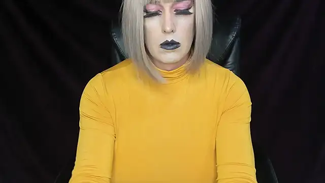 Snapshot of Danielle_tv33 chatting on 03.14.25 Danielle tv33 online show from 03.14.25