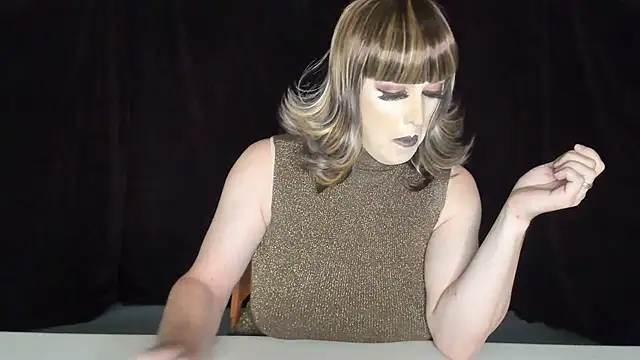 Snapshot of Danielle_tv33 chatting on 09.12.25 Danielle tv33 online show from 09.12.25