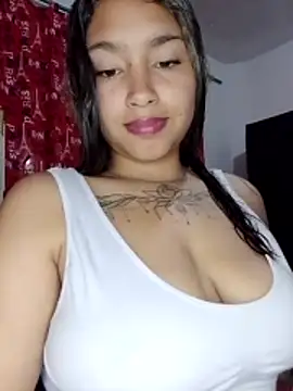 Snapshot of Evangeline_Salas chatting on 06.14.26 Evangeline Salas online show from 06.14.26