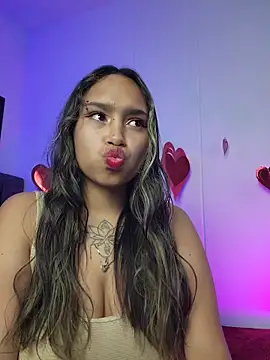 Snapshot of Evangeline_Salas chatting on 07.11.26 Evangeline Salas online show from 07.11.26