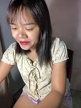 Snapshot of Ari_baby9 chatting on 06.28.26 Ari baby9 online show from 06.28.26
