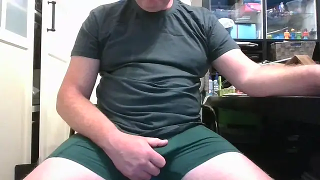 Snapshot of BrianB041978 chatting on 06.07.26 BrianB041978 online show from 06.07.26