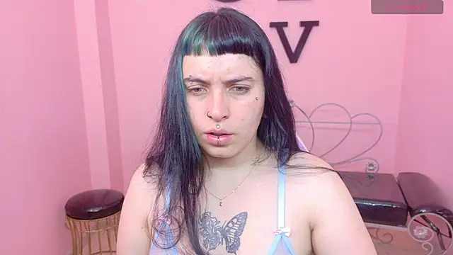 Snapshot of _sofia_smth_xx chatting on 06.30.26 sofia smth xx online show from 06.30.26
