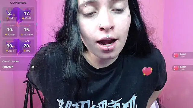 Snapshot of _sofia_smth_xx chatting on 07.15.26 sofia smth xx online show from 07.15.26