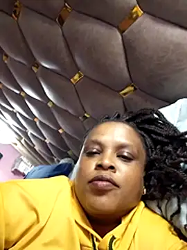 Snapshot of Melissafacts chatting on 07.18.26 Melissafacts online show from 07.18.26