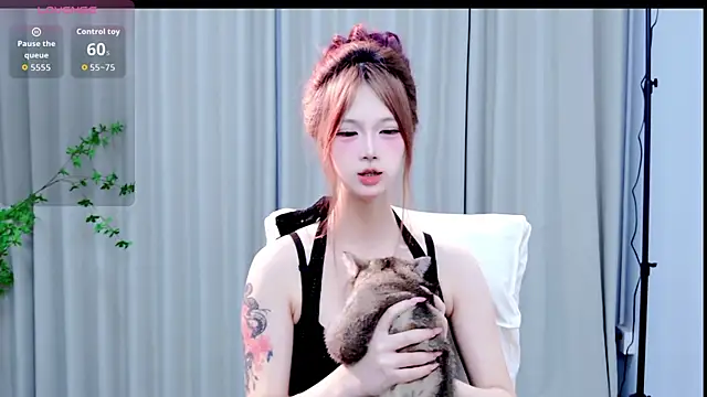 Snapshot of qing-gugu chatting on 06.23.26 qing-gugu online show from 06.23.26