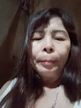 Snapshot of Kiki_sexyy chatting on 06.15.26 Kiki sexyy online show from 06.15.26