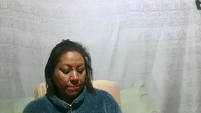 Snapshot of IndianSexyMilf69 chatting on 07.06.26 IndianSexyMilf69 online show from 07.06.26