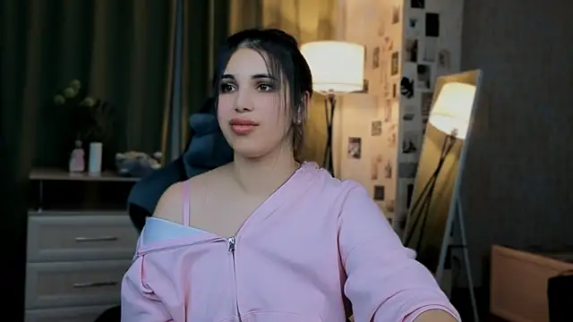 Snapshot of lipsyjanee chatting on 05.31.26 lipsyjanee online show from 05.31.26