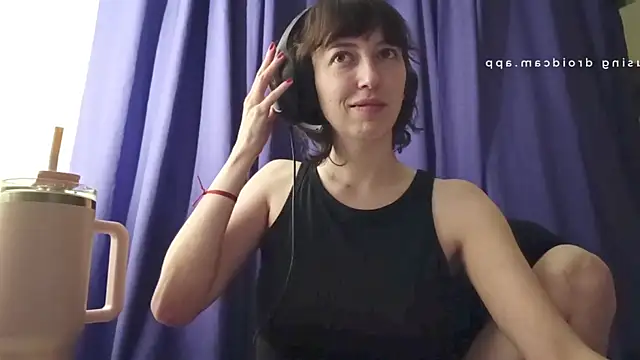 Snapshot of Julixta chatting on 06.02.26 Julixta online show from 06.02.26