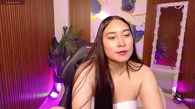 Snapshot of Nanni_tay chatting on 06.28.26 Nanni tay online show from 06.28.26