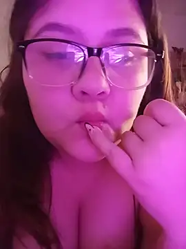 VeryGirlhot online show from 07.18.26