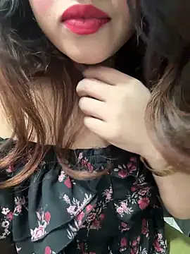 Snapshot of Yours_riya11 chatting on 06.11.26 Yours riya11 online show from 06.11.26