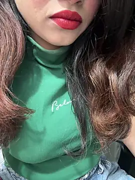 Snapshot of Yours_riya11 chatting on 06.20.26 Yours riya11 online show from 06.20.26