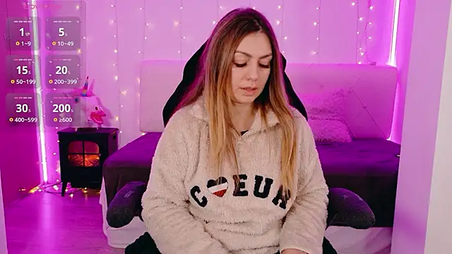 Snapshot of LindaWhite_ chatting on 02.13.26 LindaWhite online show from 02.13.26