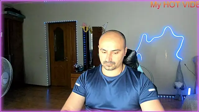 Snapshot of -SexyDaddy- chatting on 06.06.26 -SexyDaddy- online show from 06.06.26