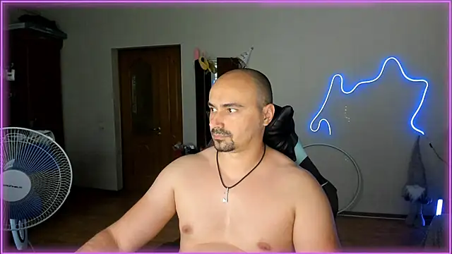 Snapshot of -SexyDaddy- chatting on 06.15.26 -SexyDaddy- online show from 06.15.26