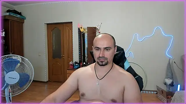 Snapshot of -SexyDaddy- chatting on 06.20.26 -SexyDaddy- online show from 06.20.26