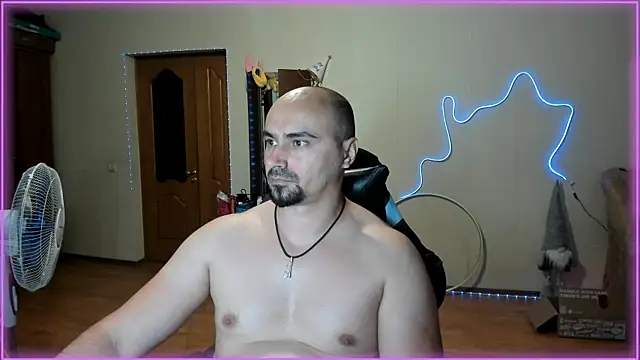 Snapshot of -SexyDaddy- chatting on 07.10.26 -SexyDaddy- online show from 07.10.26