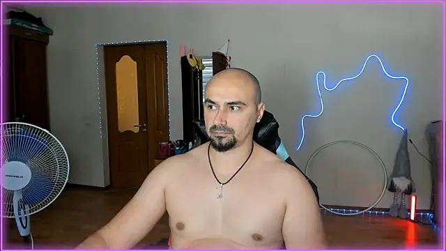 Snapshot of -SexyDaddy- chatting on 07.30.26 -SexyDaddy- online show from 07.30.26