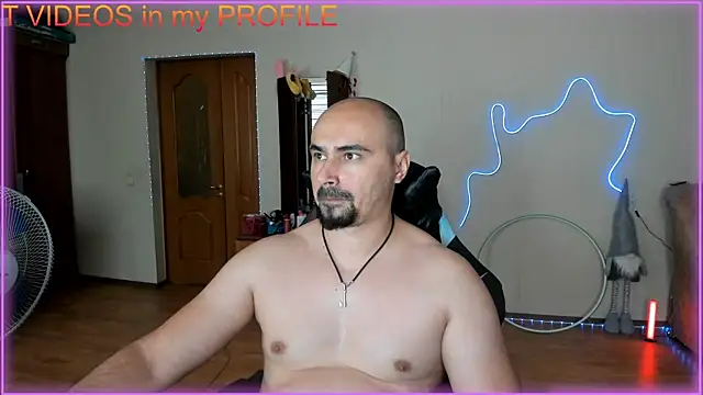 Snapshot of -SexyDaddy- chatting on 08.01.26 -SexyDaddy- online show from 08.01.26