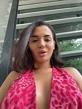 Snapshot of chloenyx chatting on 07.16.26 chloenyx online show from 07.16.26